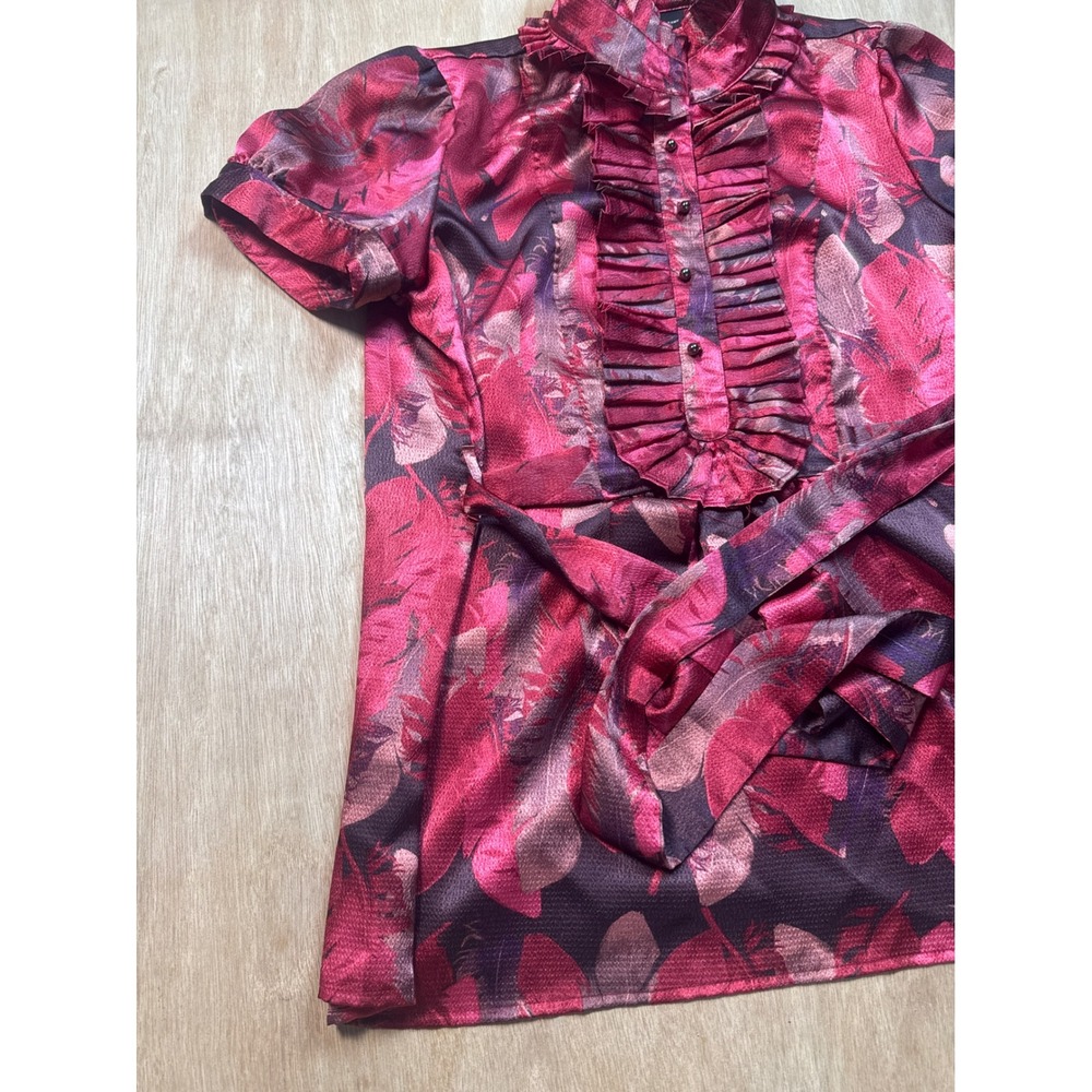 New York and Company Pink Feather Print Ruffle Collar Satin Blouse Womens Medium - Picture 2 of 8